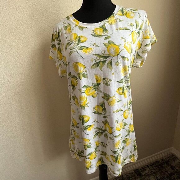 Ladies lemon print top Wound up size XL (15-17) - Picture 2 of 6